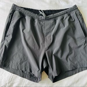 Lululemon Bowline Short Grey XXL
